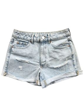 Garage Distressed Mom Shorts In A Size 3/26